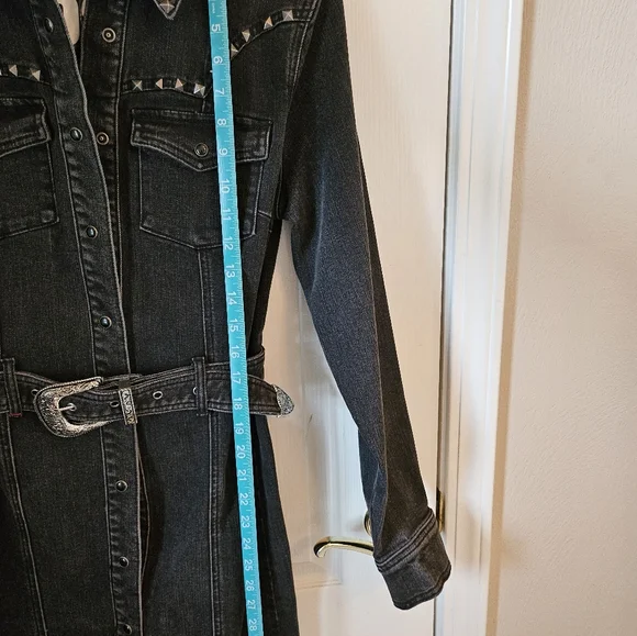 Idyllwind Western Studded Black Denim Belted Dress - Picture 7 of 7